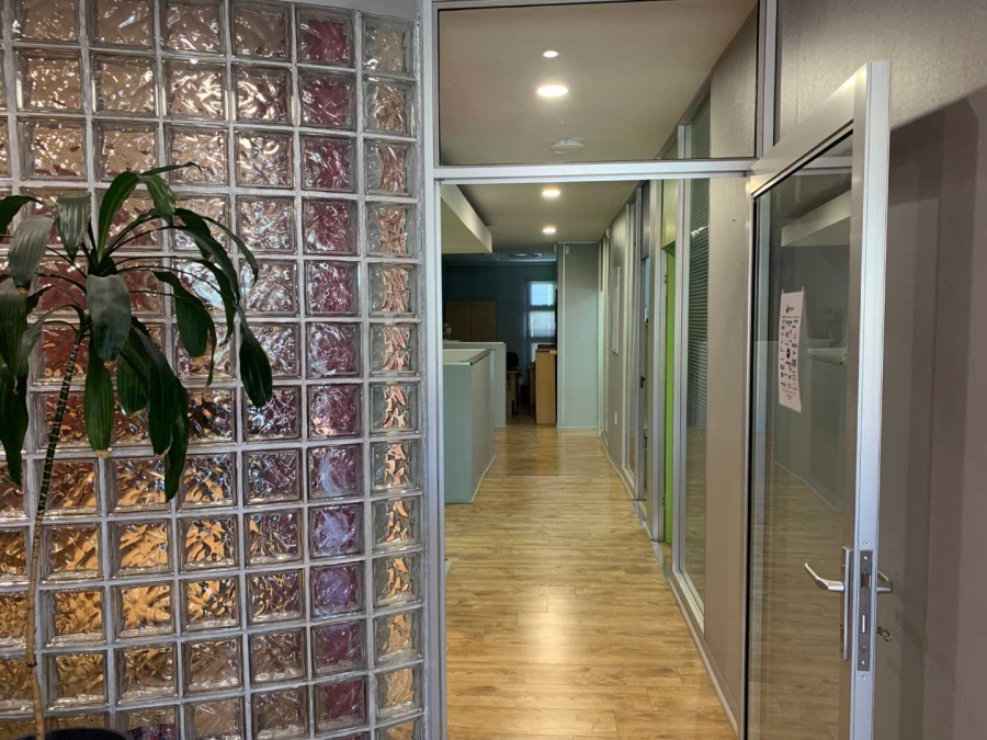 To Let commercial Property for Rent in Pinelands Western Cape